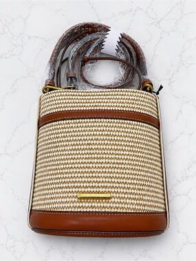House of Harlow 1960 Woven Bucket Bag NWT Crossbody Straw & Faux Leather